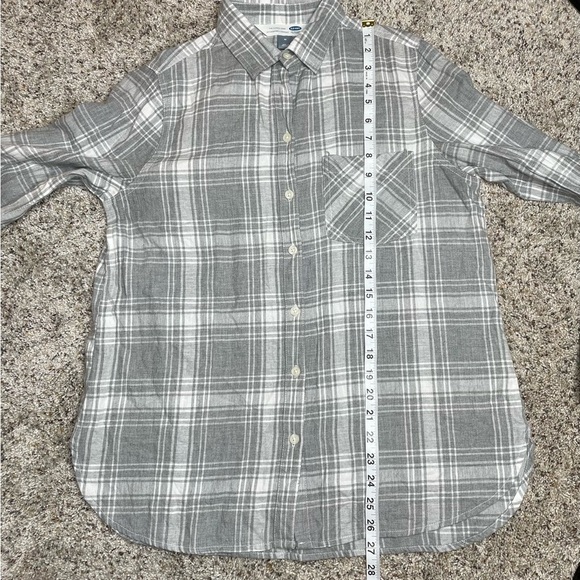 Old Navy The Classic Shirt Grey Plaid Button Up Flannel Shirt Medium - Picture 9 of 9